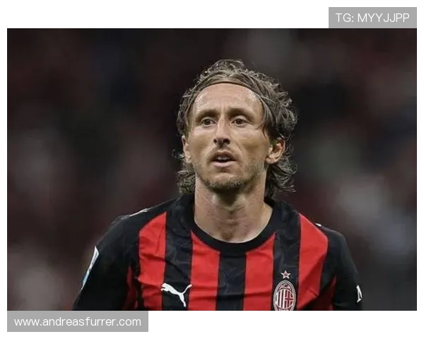 琼阿梅尼与莫德里奇对比：经验差距如何影响中场角色与结构