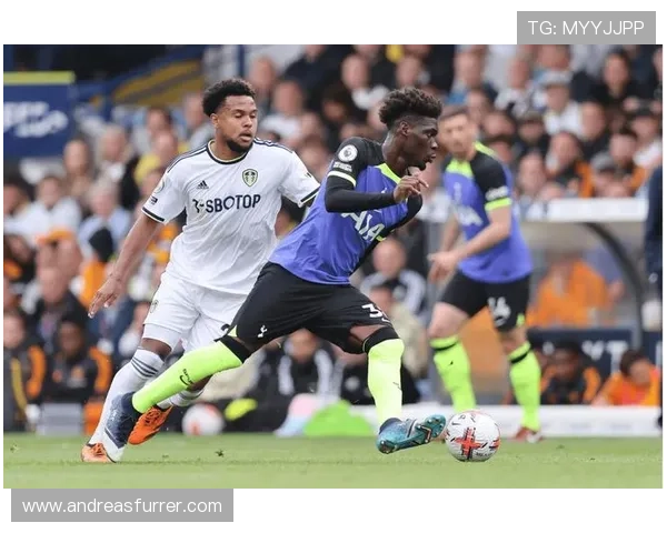 热刺进攻表现持续高效，但成绩稳定性问题显现，对赛季走势形成制约