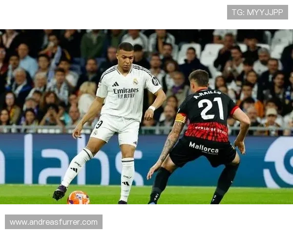 C罗与姆巴佩同代竞争格局及核心差距解析 C罗与姆巴佩同代竞争格局及核心差距解析